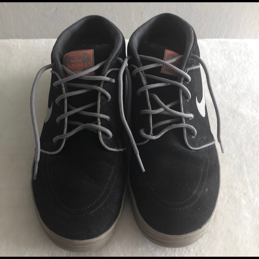 Nike SB Lunar Stefan Janoski Mid Shield